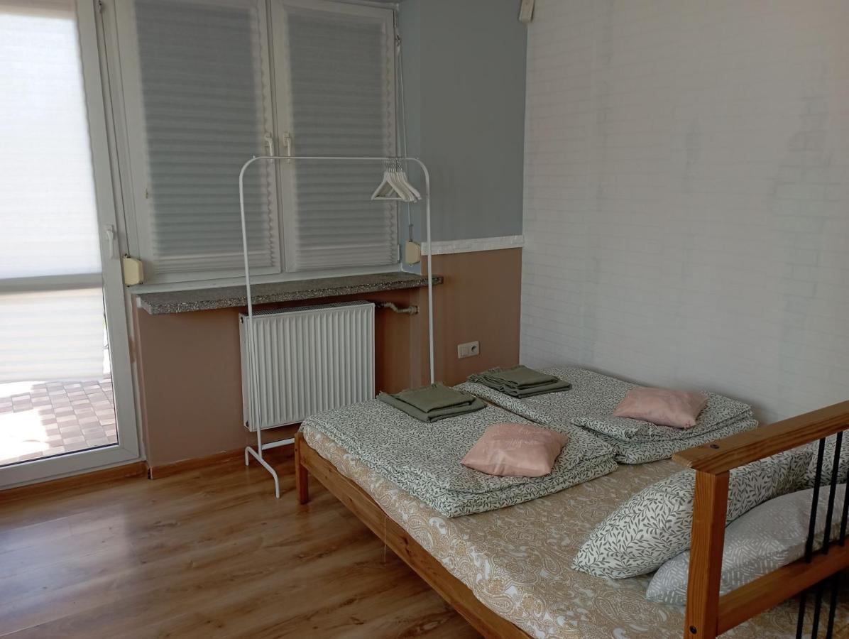 Hotel Pokoje Targowek Varsavia Esterno foto