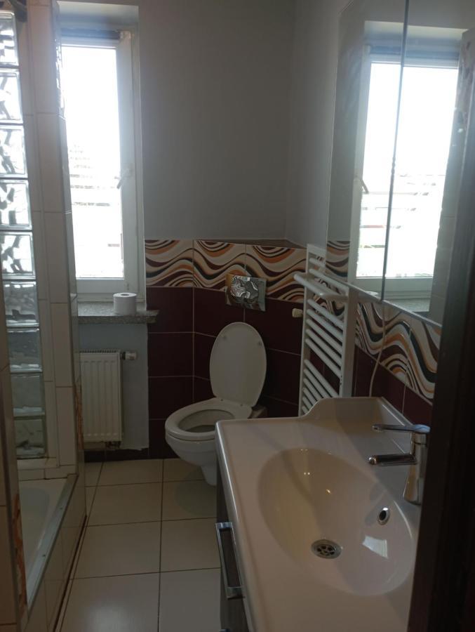 Hotel Pokoje Targowek Varsavia Esterno foto