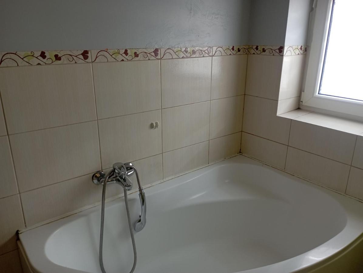 Hotel Pokoje Targowek Varsavia Esterno foto