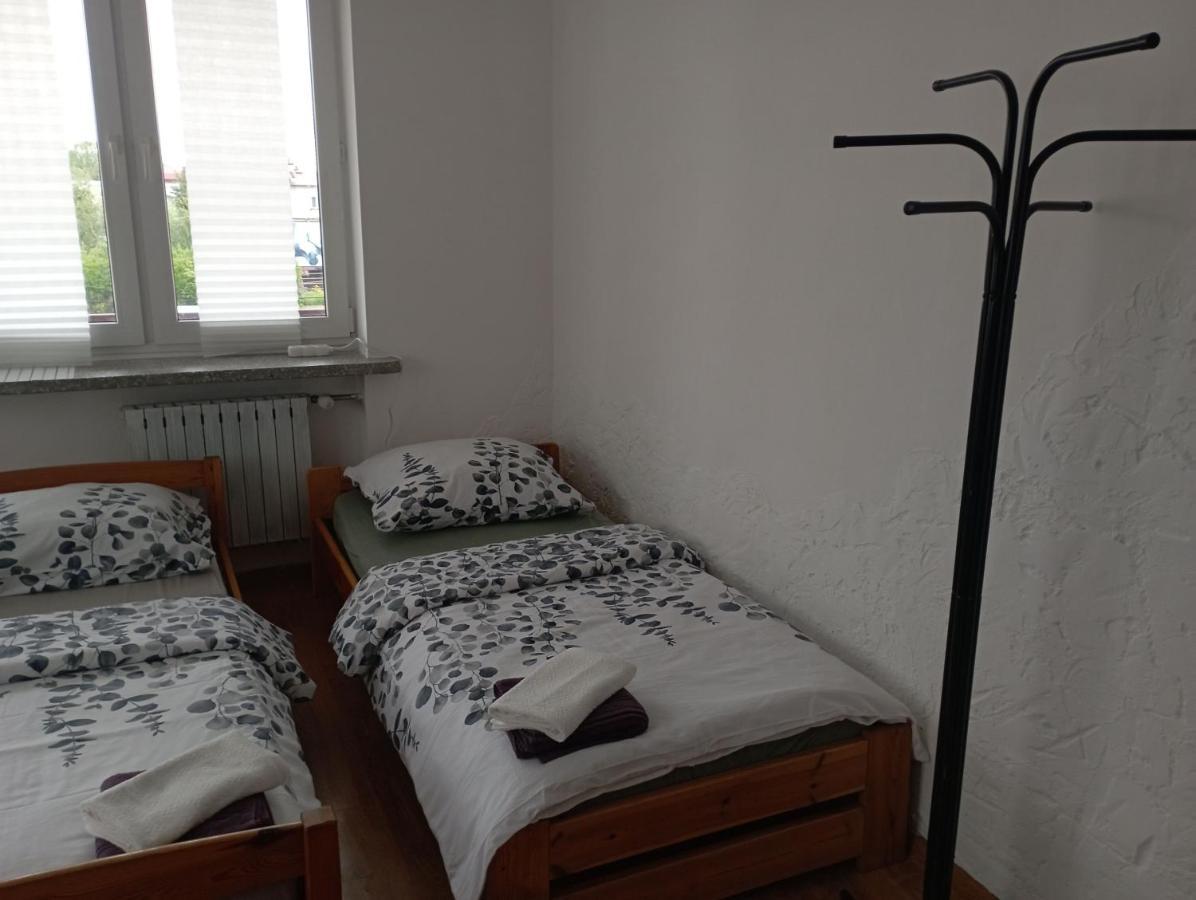 Hotel Pokoje Targowek Varsavia Esterno foto