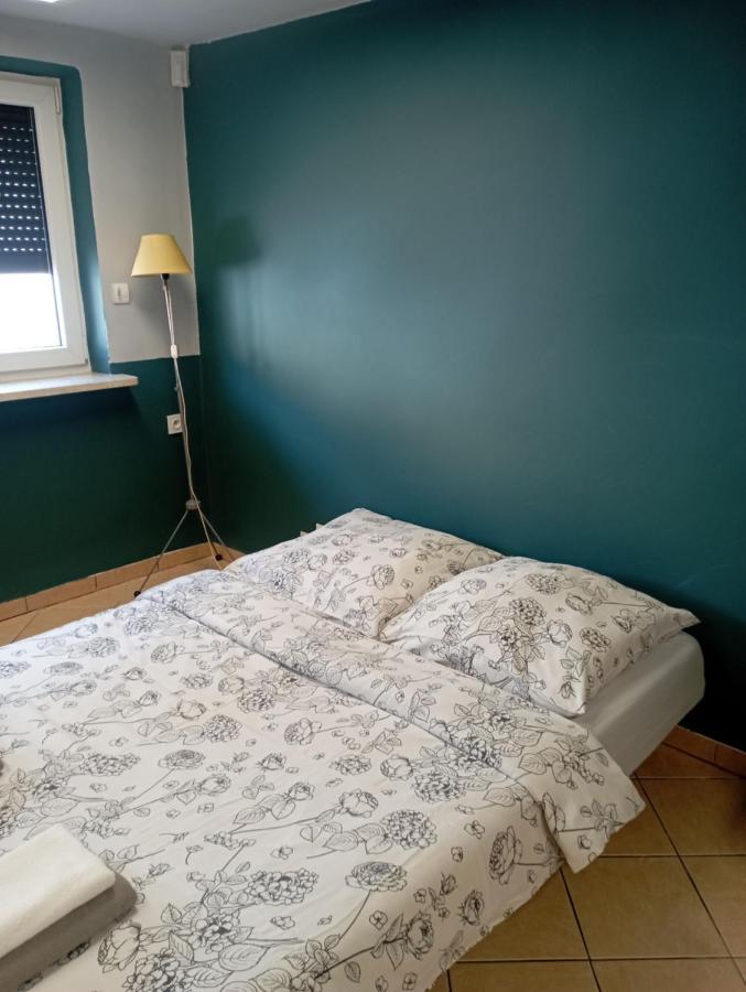 Hotel Pokoje Targowek Varsavia Esterno foto